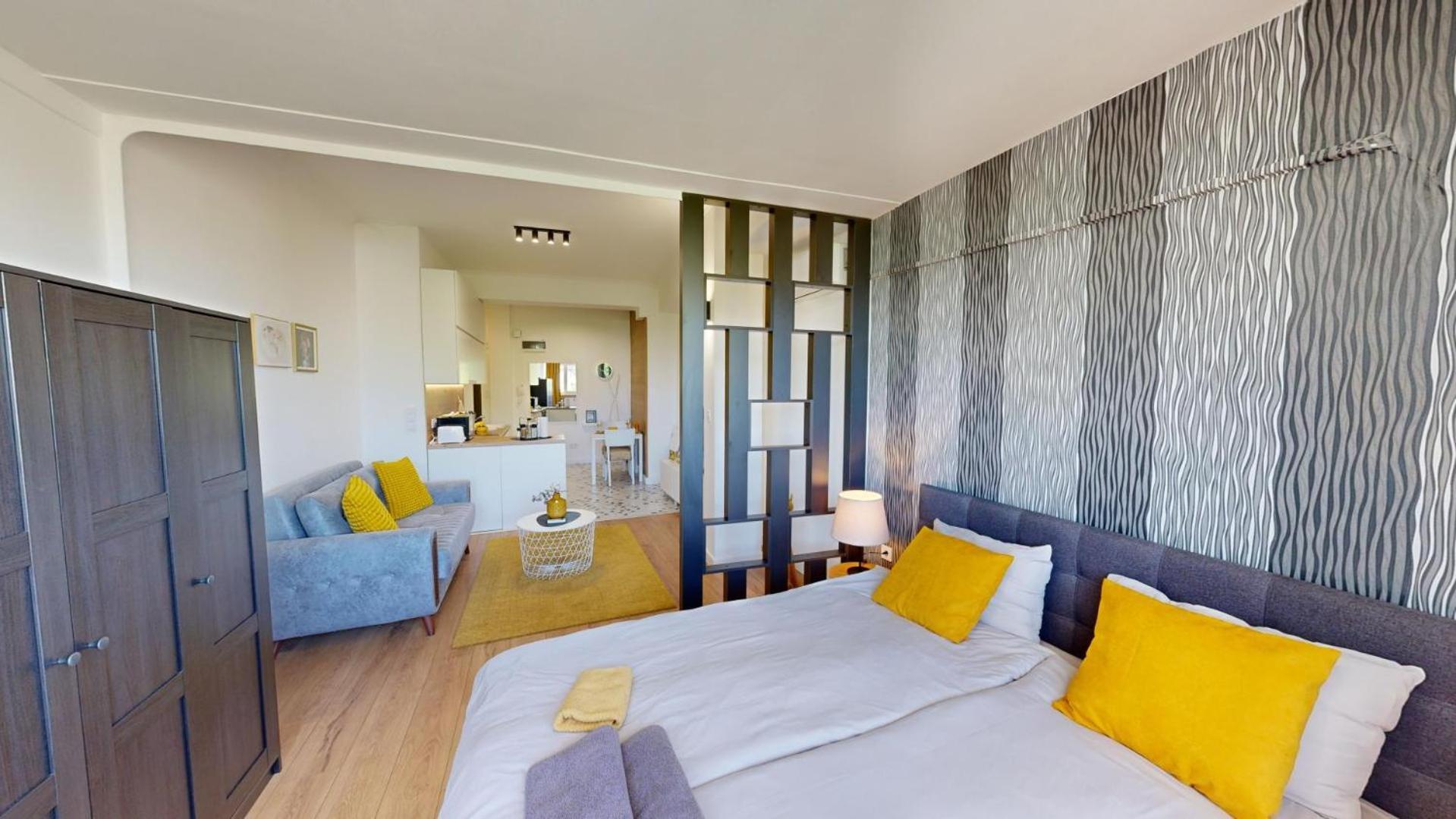 Modern City Stay Apartment 4 Min Walk From Alexander Nevski Sofia Buitenkant foto